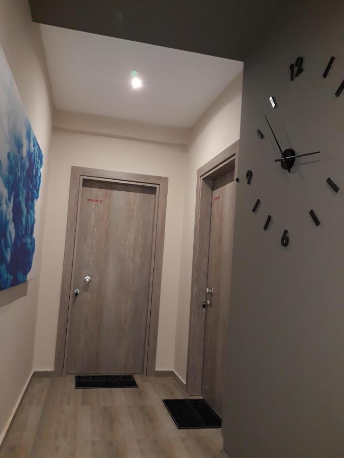 Studiosbank Kab C Драма Екстериор снимка